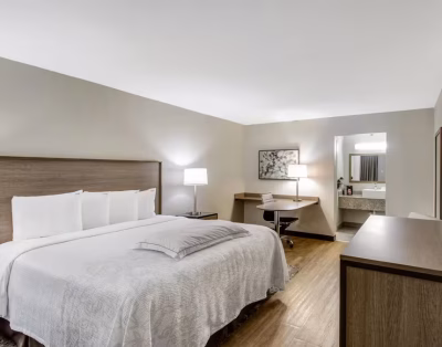 Premium King Smoke Free