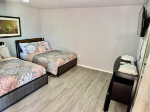 2 Double Bed (HCA) Efficiency Apartment