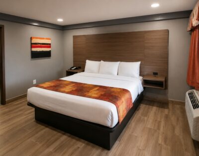 HCA King Room – Non Smoking